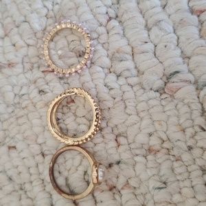 set of 3 rings can be used hand or toe
